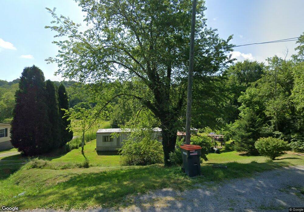 45955 Yeager Dr, East Liverpool, OH 43920 - photo 1