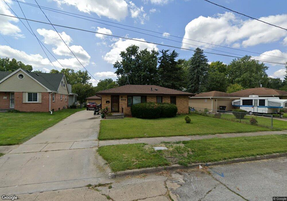 4514 Flamingo Ct, Des Moines, IA 50310 - photo 1