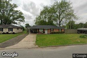 304 S Adcock St, Dumas, AR 71639
