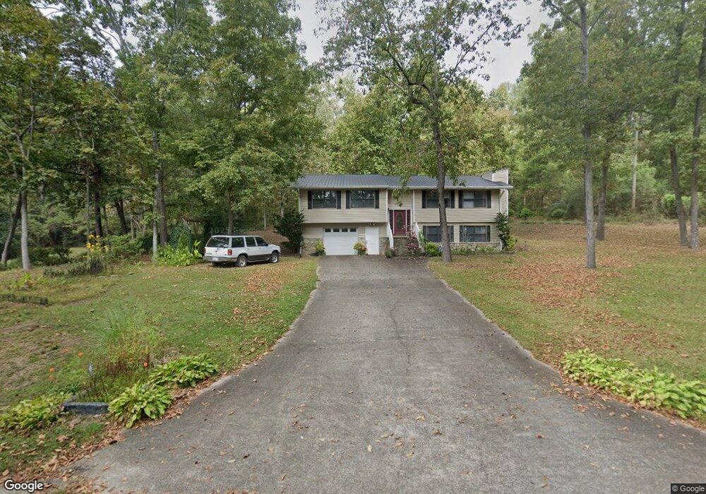 1323 Hillcrest Dr, Weaver, AL 36277 - photo 1