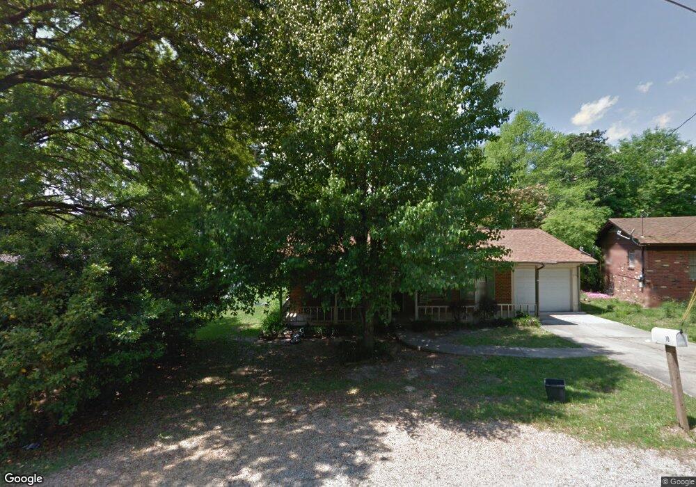 10 Chickasaw St, Laurel, MS 39440 - photo 1