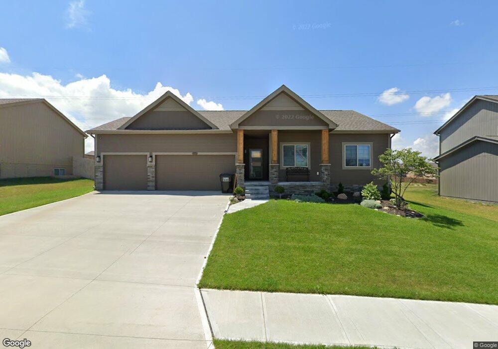 11716 S 112th St, Papillion, NE 68046 - photo 1