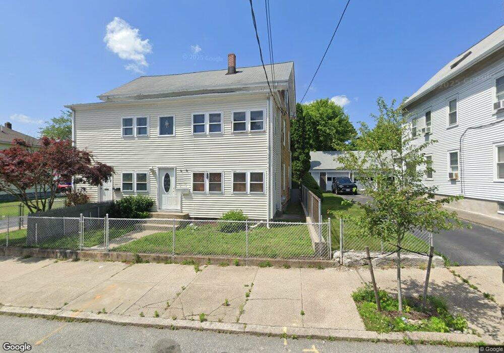 103 Sisson St, Pawtucket, RI 02860 - photo 1