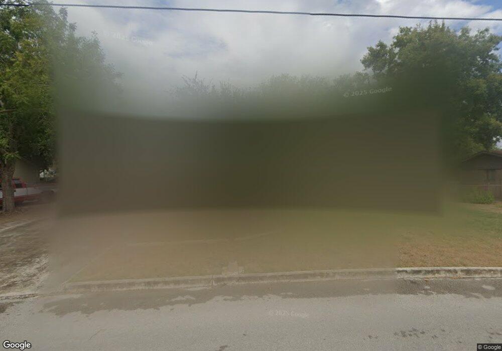 1213 Mooncrest, New Braunfels, TX 78130 - photo 1