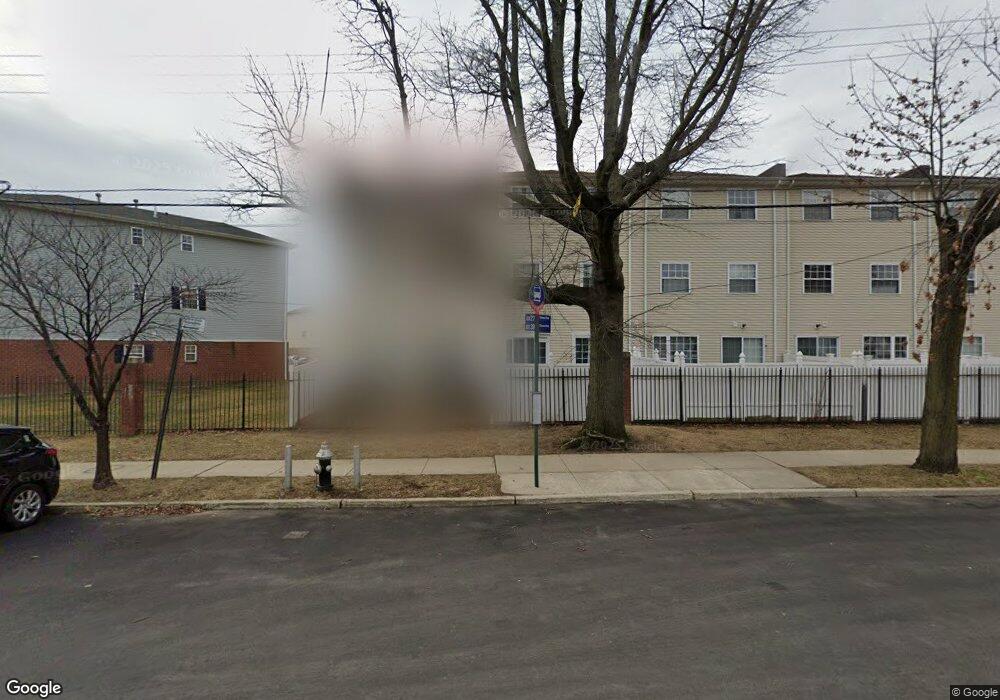 329 Admiral Ln unit 343, Bronx, NY 10473 - photo 1