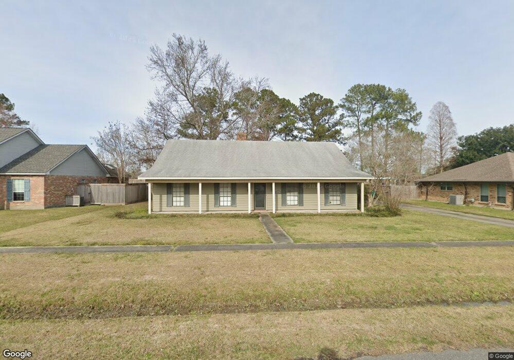 2011 Alice St, Zachary, LA 70791 - photo 1