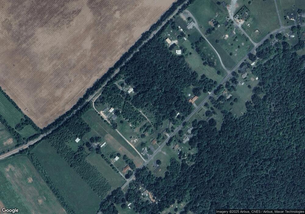 3547 Lyndhurst Rd, Stuarts Draft, VA 24477 - photo 1