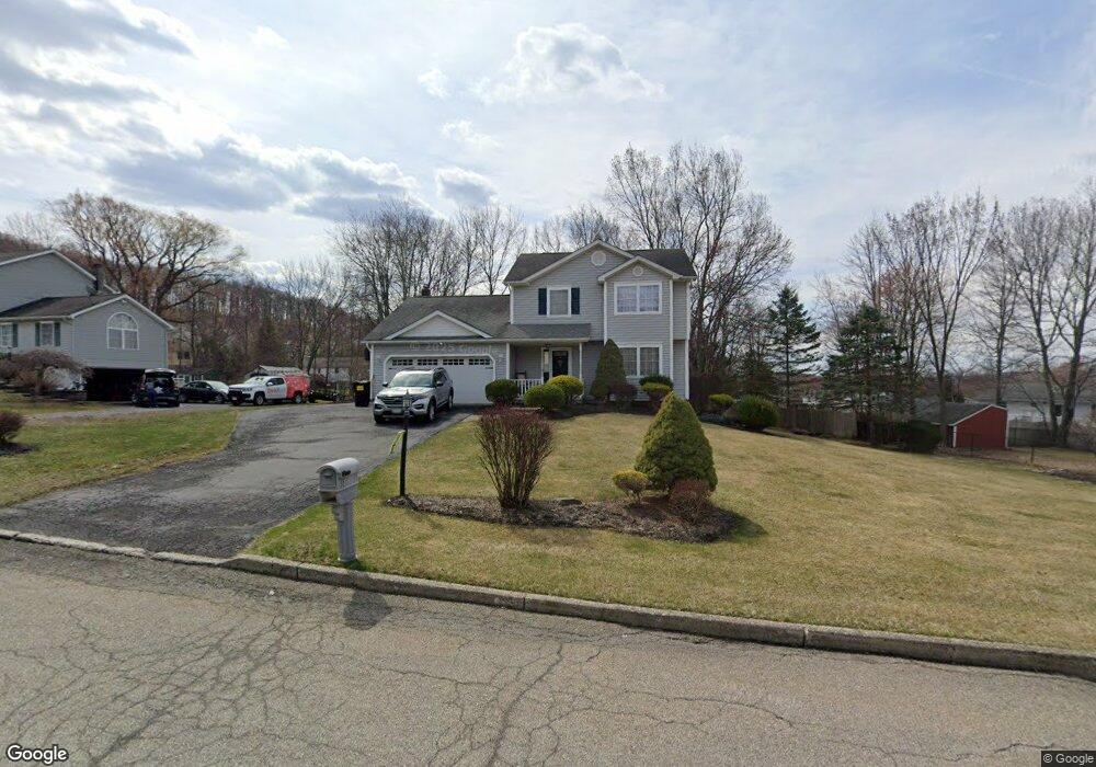 14 Eric Dr, Middletown, NY 10940 - photo 1