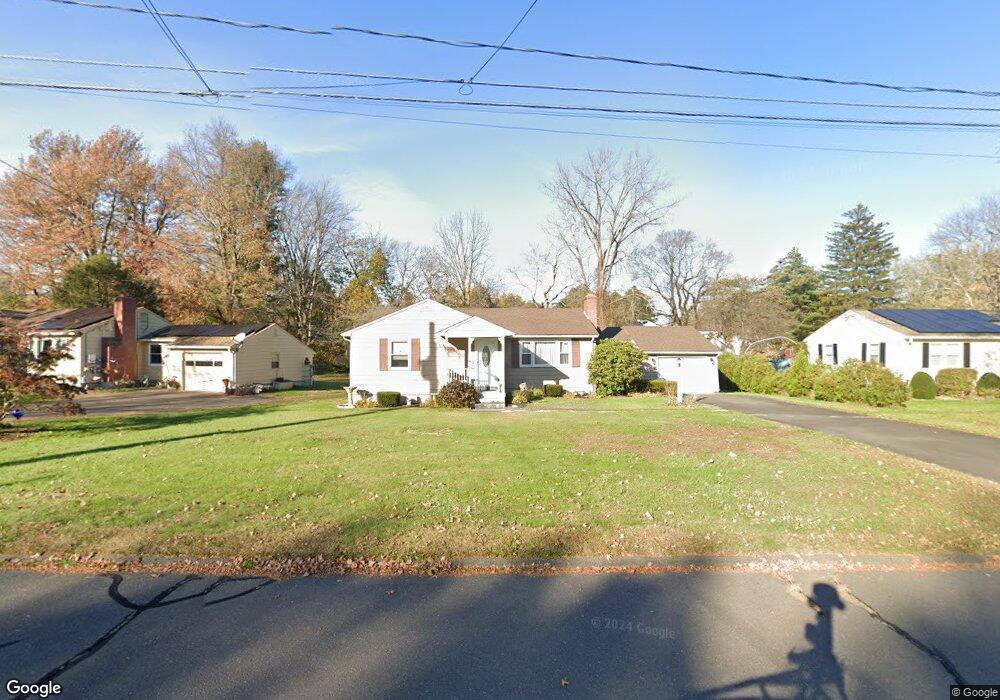 16 Maude Cir, Windsor, CT 06095 - photo 1