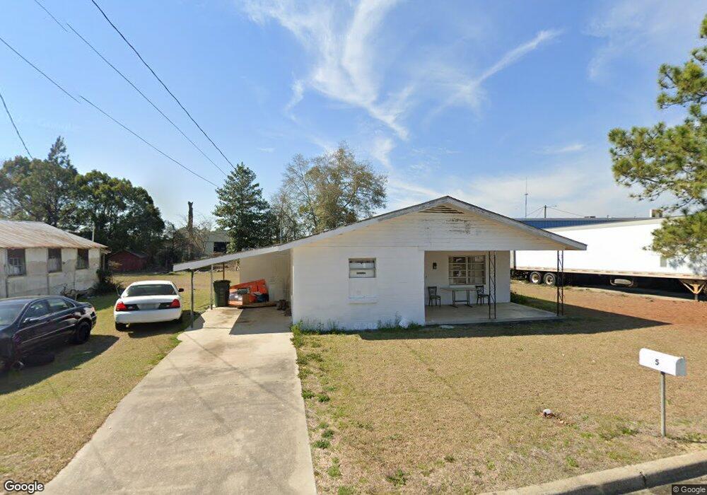 5 Anderson Ave, Claxton, GA 30417 - photo 1