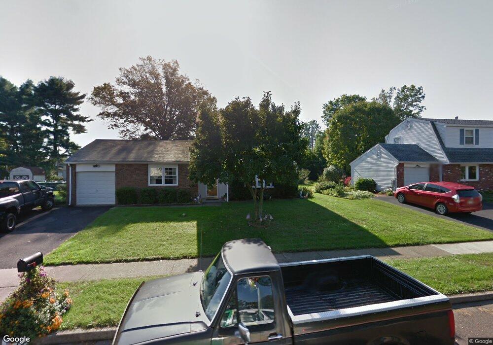 77 Dawn Rd, Levittown, PA 19056 - photo 1