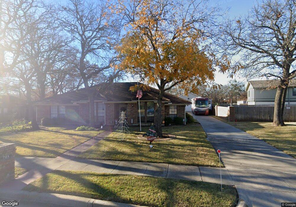 704 Saddlebrook Dr S, Bedford, TX 76021 - photo 1