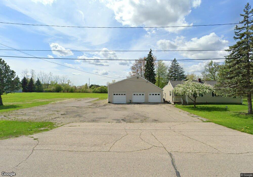 1424 Conway St, Flint, MI 48532 - photo 1