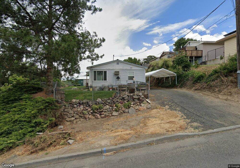 716 SW 13th St, Pendleton, OR 97801 - photo 1