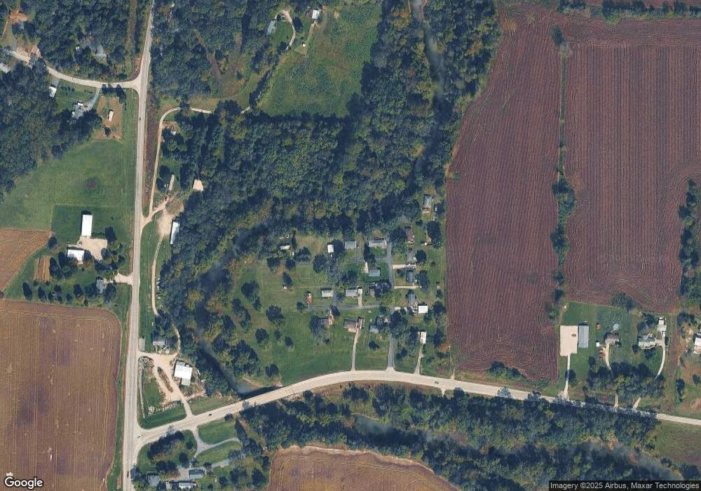 834 Commanche Dr NE, Corydon, IN 47112 - photo 1