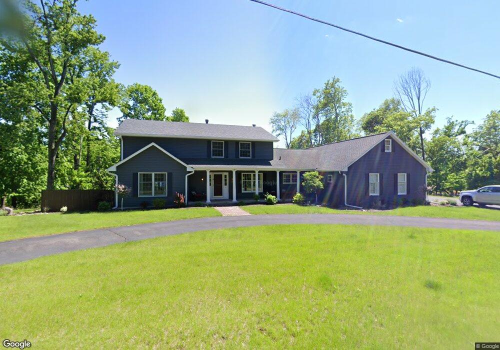 3920 Highlands Ln SE, Cedar Rapids, IA 52403 - photo 1