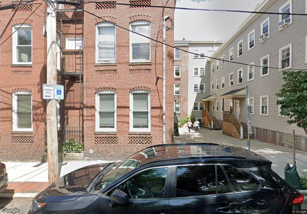 105 Gore St unit 5, Cambridge, MA 02141 - photo 1