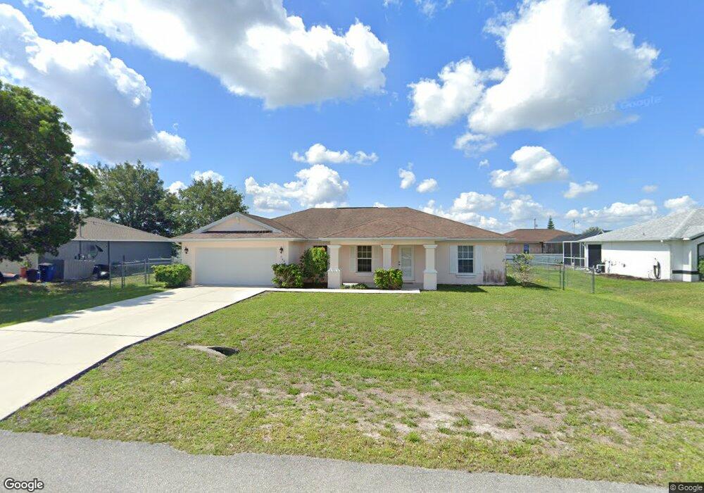 208 Manatee St, Fort Myers, FL 33913 - photo 1