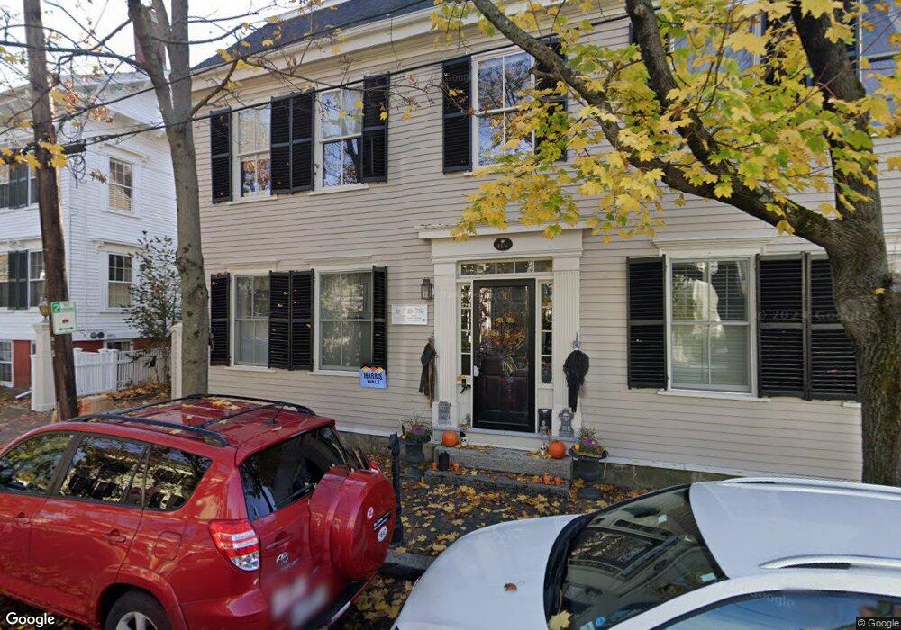 10 Spring St, Newburyport, MA 01950 - photo 1