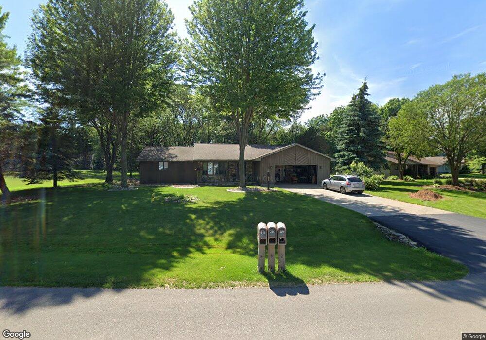 N321 Rogers Ln, Appleton, WI 54915 - photo 1