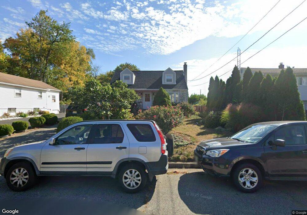 152 Jeff St, Edison, NJ 08837 - photo 1