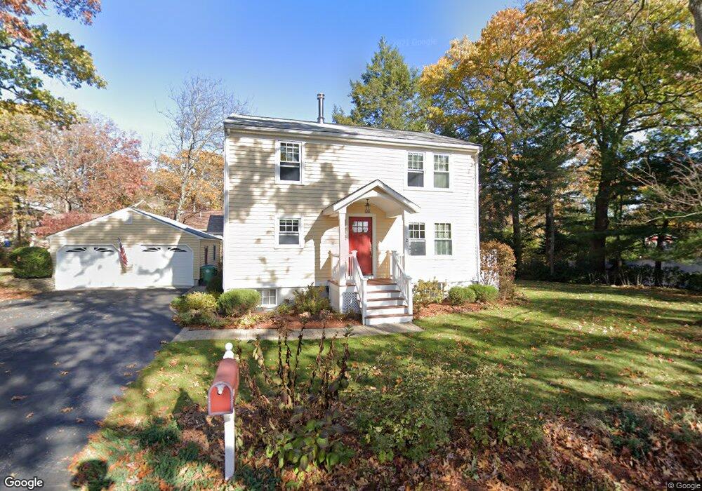 2 Pine Ave, Burlington, MA 01803 - photo 1