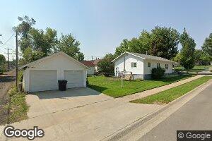 610 S 3rd St, Glenrock, WY 82637