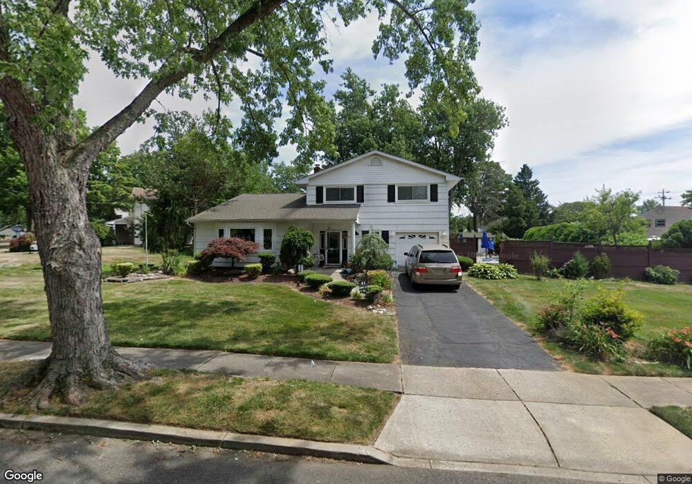 41 Shawnee Ln, Old Bridge, NJ 08857 - photo 1