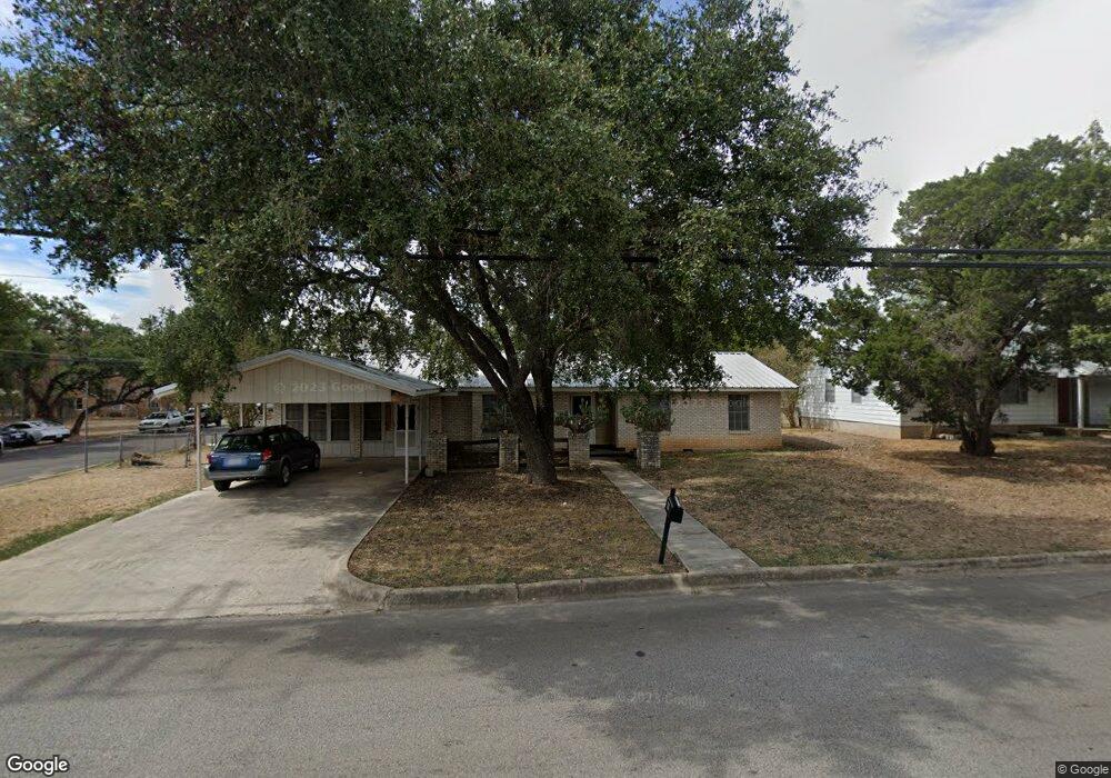 601 N Bishop St, San Marcos, TX 78666 - photo 1
