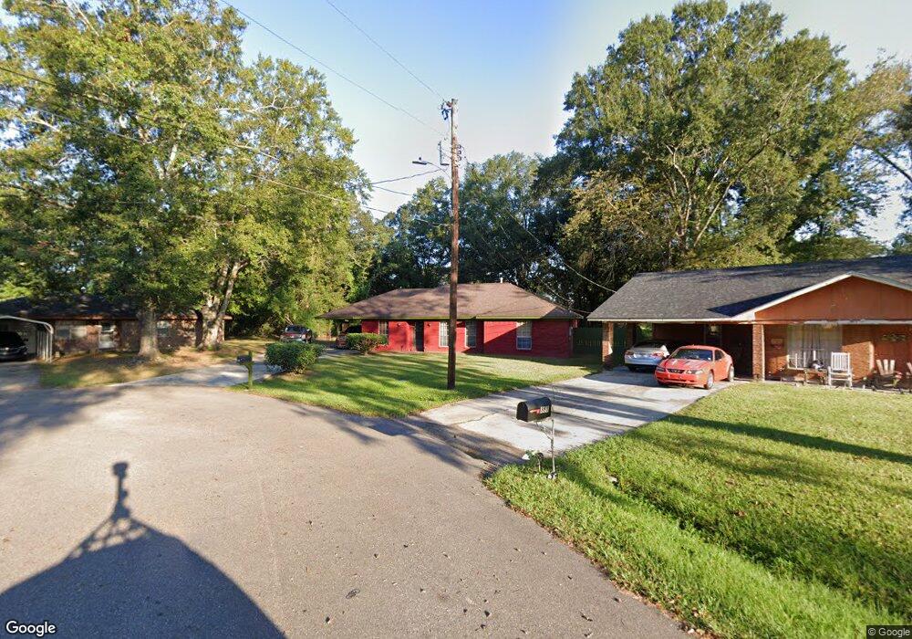 870 Herrin Dr, Picayune, MS 39466 - photo 1