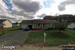 104 Windover Park Dr, Rochelle, IL 61068