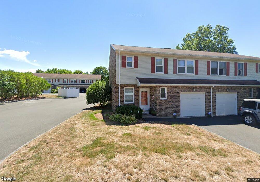 51 River Camp Dr, Newington, CT 06111 - photo 1