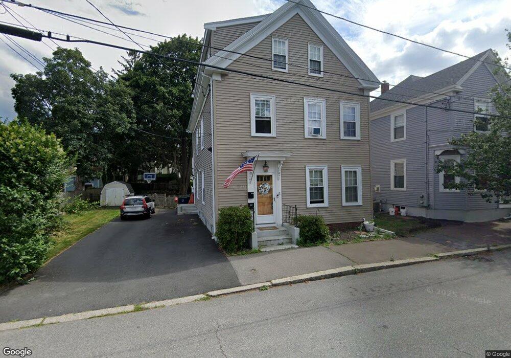 12 Willow Ave unit 2, Salem, MA 01970 - photo 1