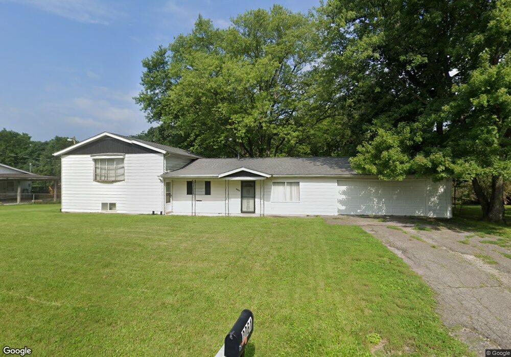 2051 Edgewood Dr, Charlestown, IN 47111 - photo 1