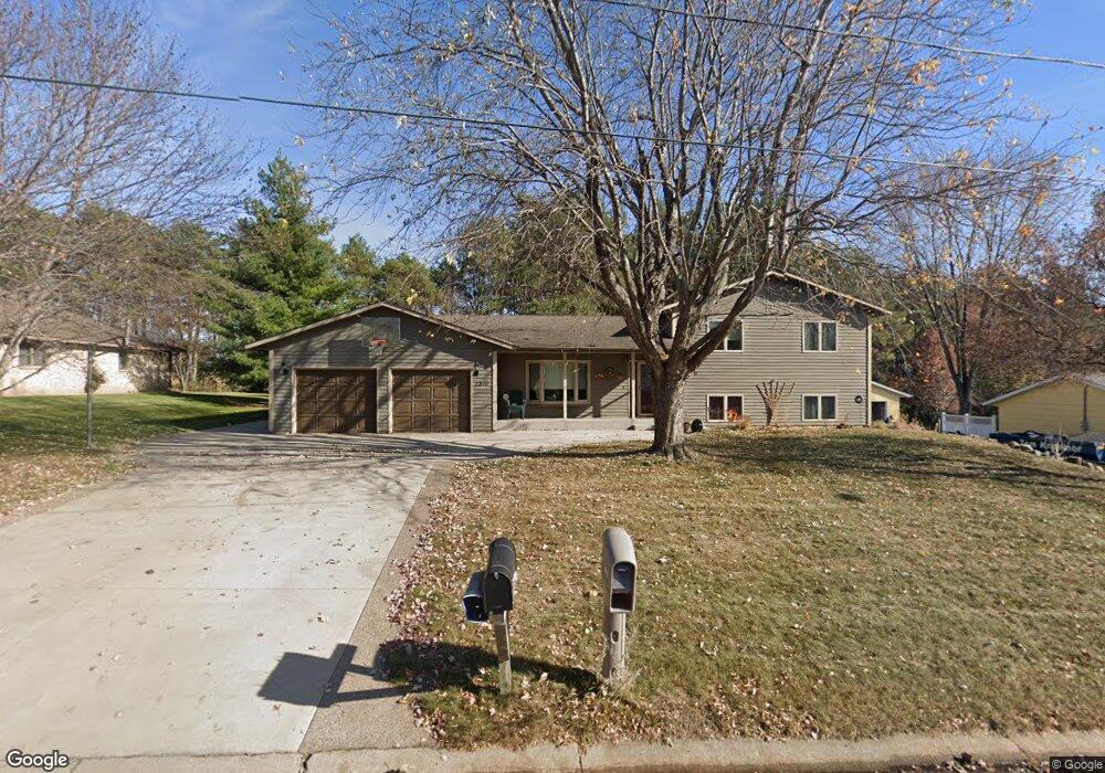 1910 E Highview Dr, Sauk Rapids, MN 56379 - photo 1