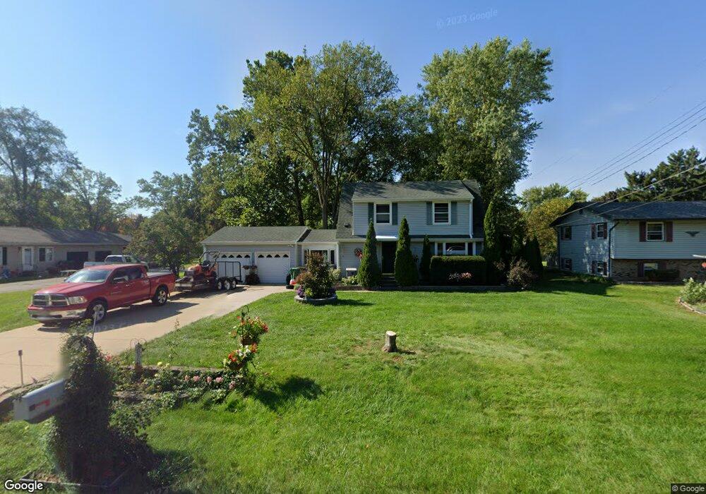 825 W Happy Hollow Rd, Janesville, WI 53546 - photo 1