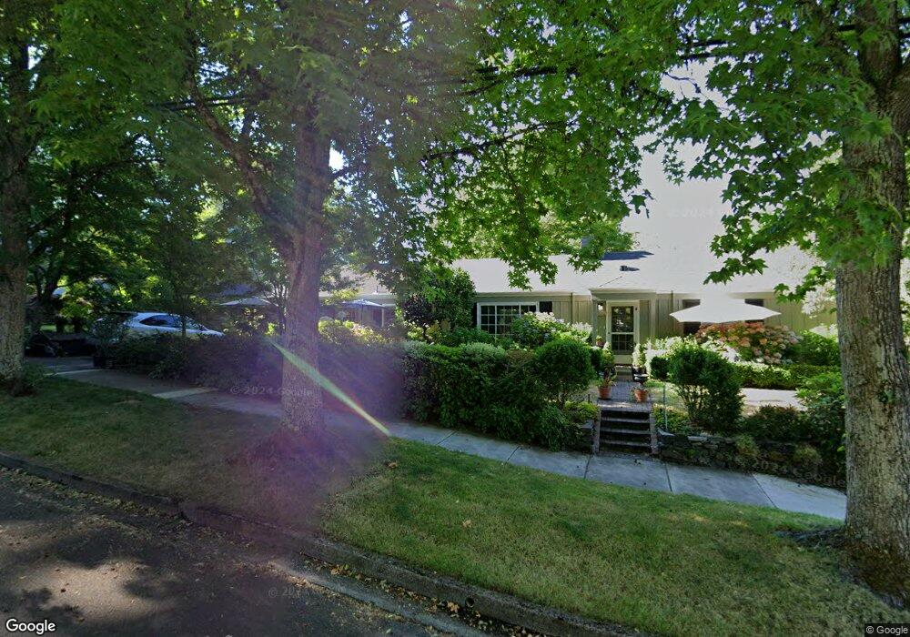 1012 E 22nd Ave, Eugene, OR 97405 - photo 1