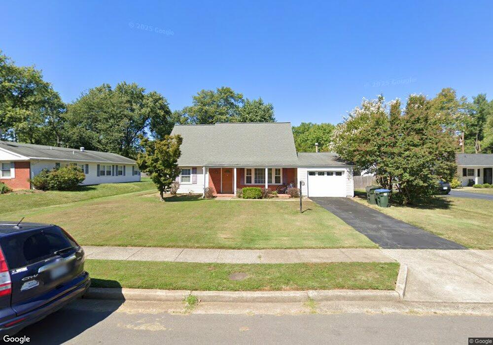 4112 Mount Echo Ln, Fairfax, VA 22033 - photo 1