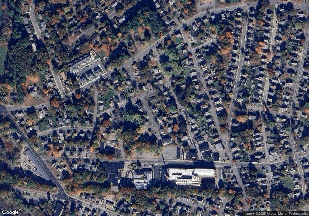 21 Howe St, Hudson, MA 01749 - photo 1