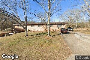 2015 Cunningham St, Scottsboro, AL 35769