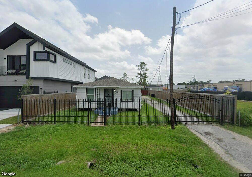 132 E 38th St, Houston, TX 77018 - photo 1