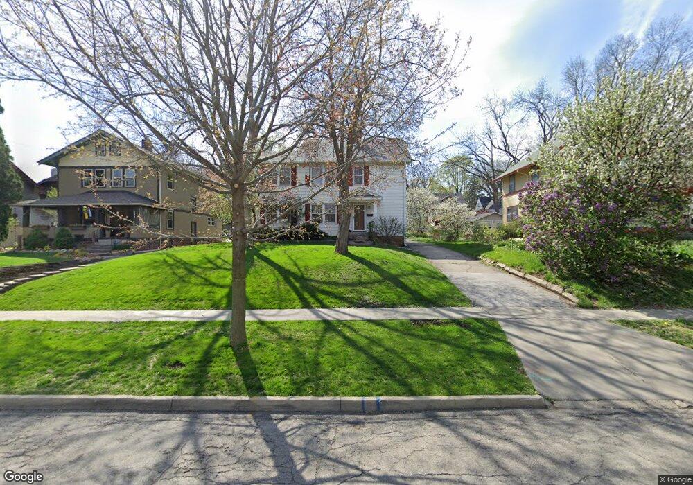 654 33rd St, Des Moines, IA 50312 - photo 1