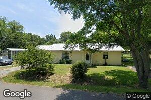 235 Mullis St, Dexter, GA 31019