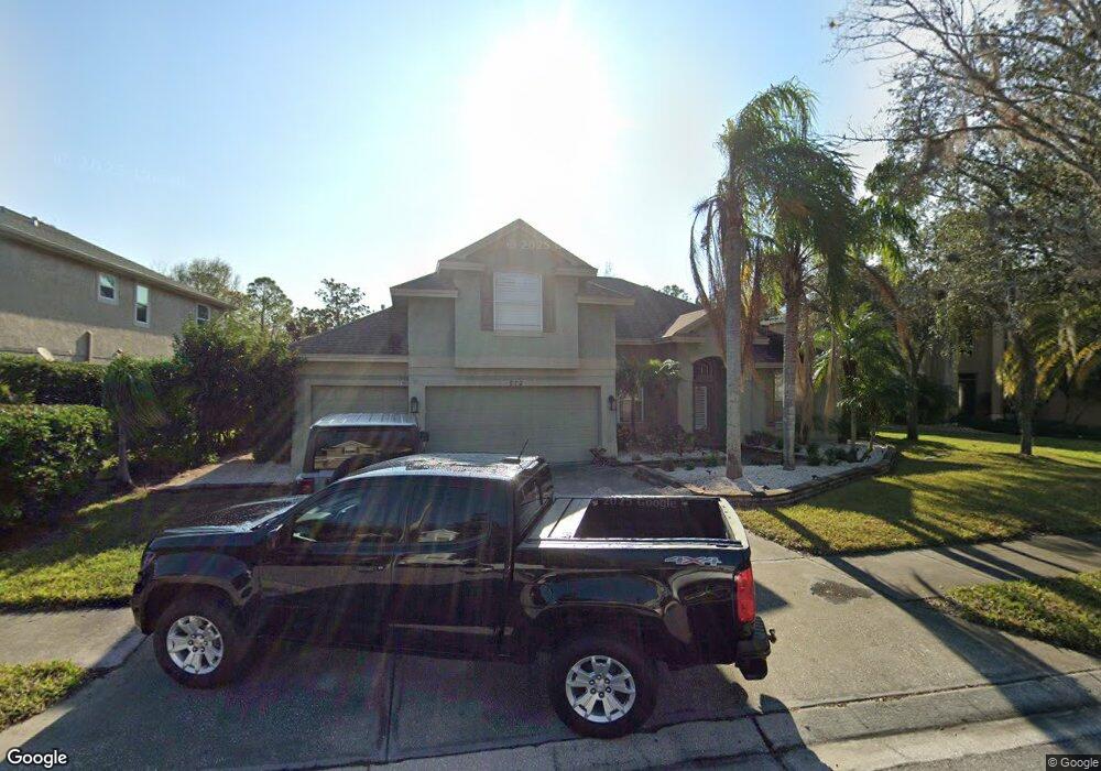 572 Lakewood Dr, Oldsmar, FL 34677 - photo 1