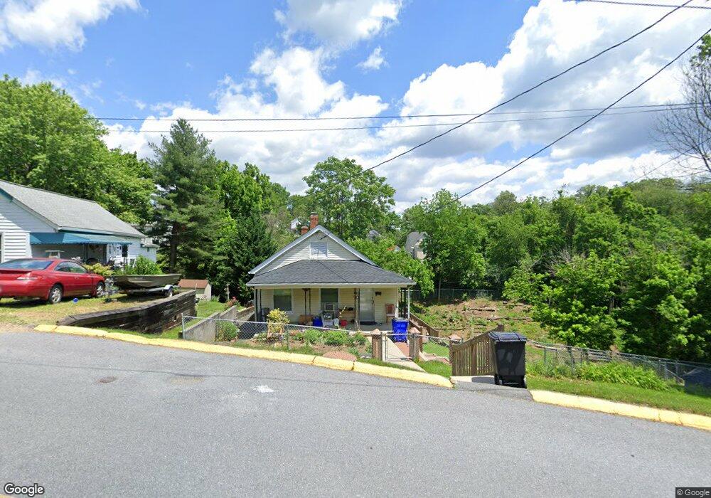 919 E B St, Brunswick, MD 21716 - photo 1