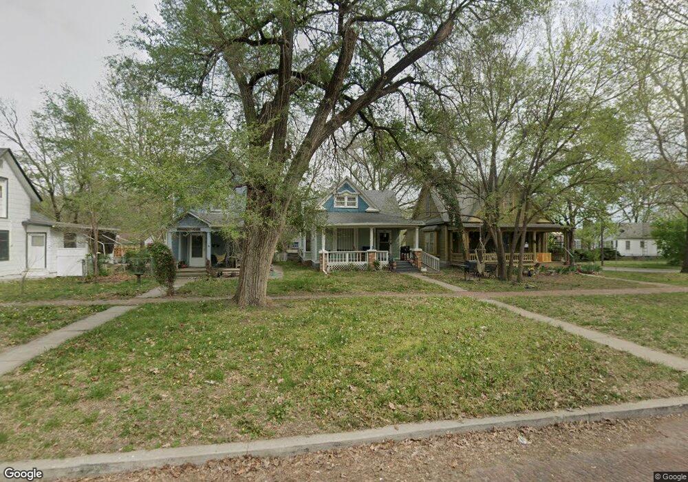 432 SW Clay St, Topeka, KS 66606 - photo 1