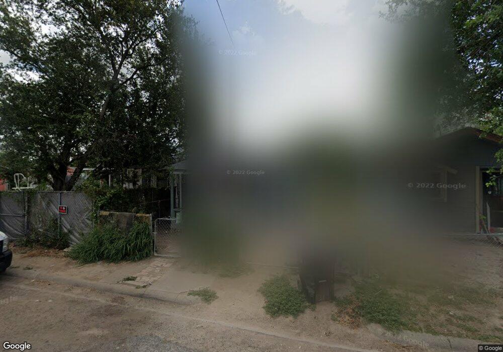 219 N Palmas St, Weslaco, TX 78596 - photo 1