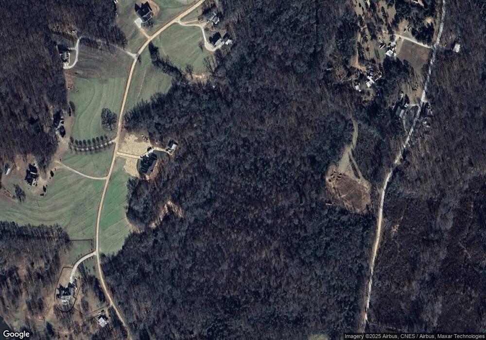 521 Clareburn Trail, Carnesville, GA 30521 - photo 1