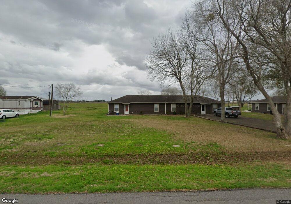 7123A Meadowgreen Ln unit A, Needville, TX 77461 - photo 1