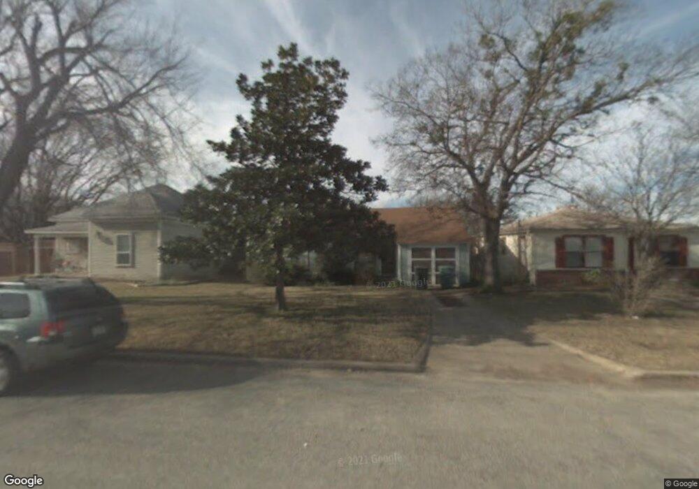 1504 N Cleveland Ave, Sherman, TX 75090 - photo 1